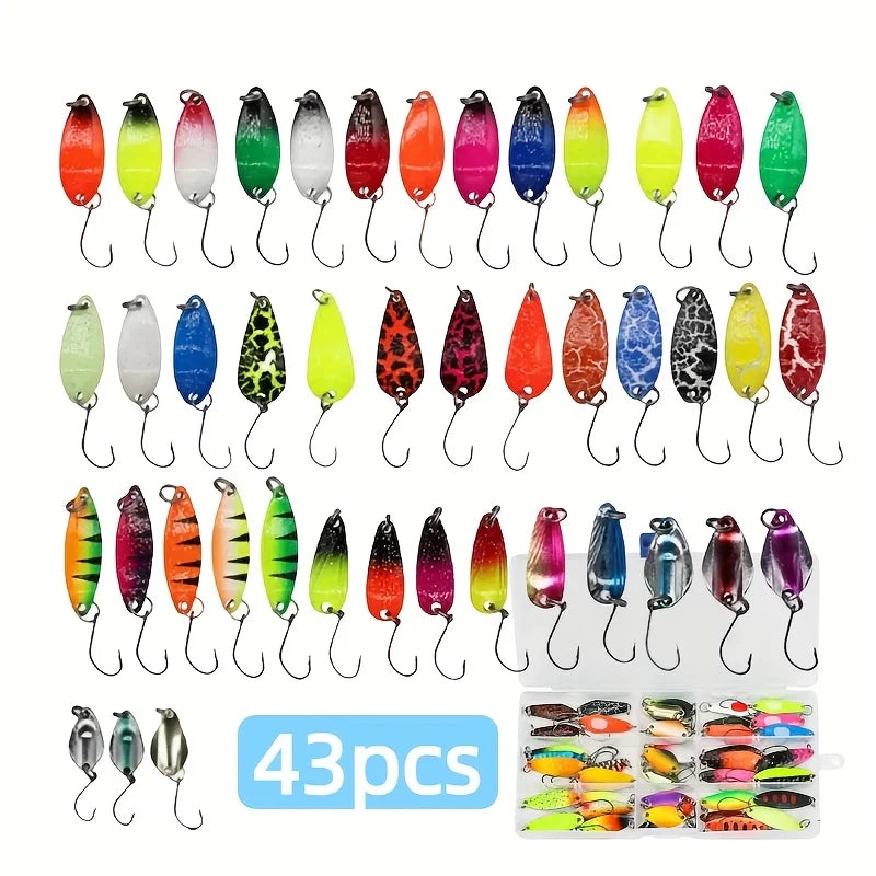 Ensemble De 43 Leurres De Pêche En Fer